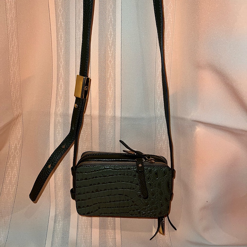 G.I.L.I. Leather Mini Crossbody Purse